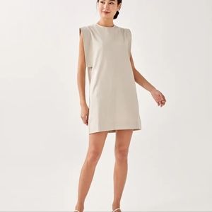 Loki Tailored Shift Dreas